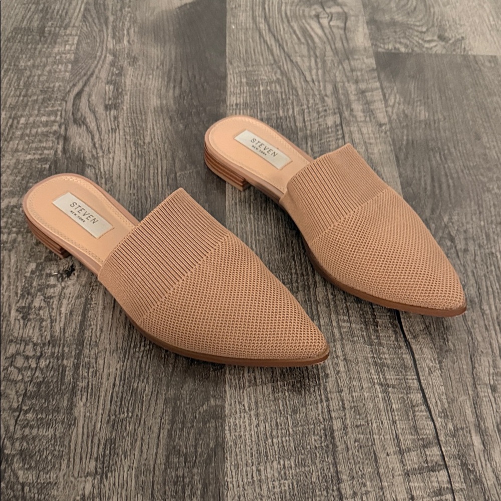 Steven By Steve Madden Tan Knit Pointed-Toe Slip-On Mules
